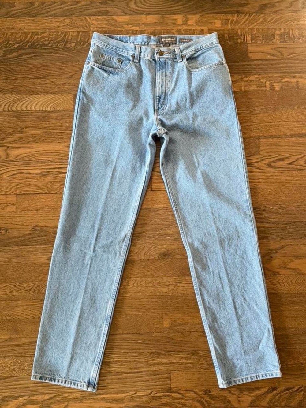 eddie bauer 90s deadstock classic fit jean